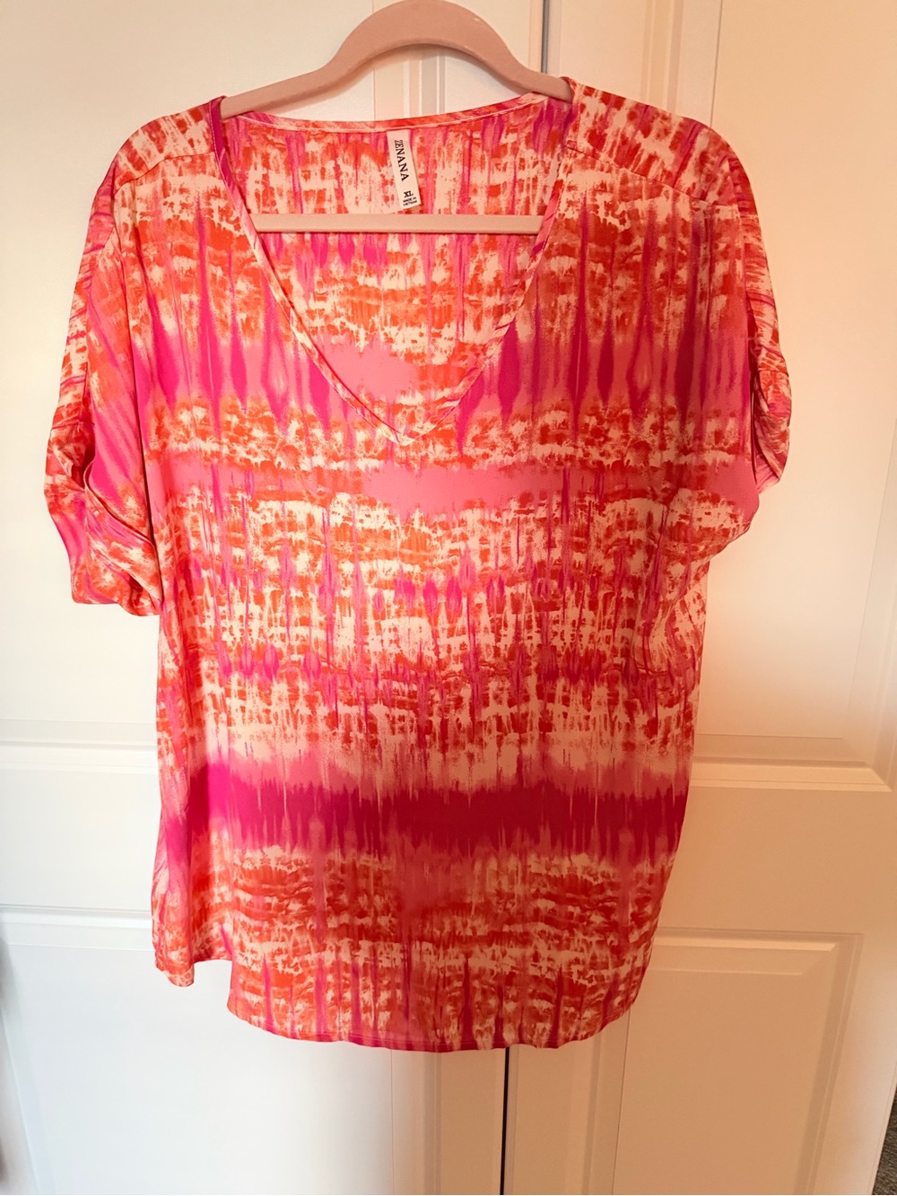 Zenana Outfitters Pink and Orange Tie-Dye V-Neck Short Sleeve Top